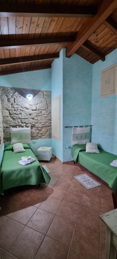 B&B Martina Senorbi Екстер'єр фото